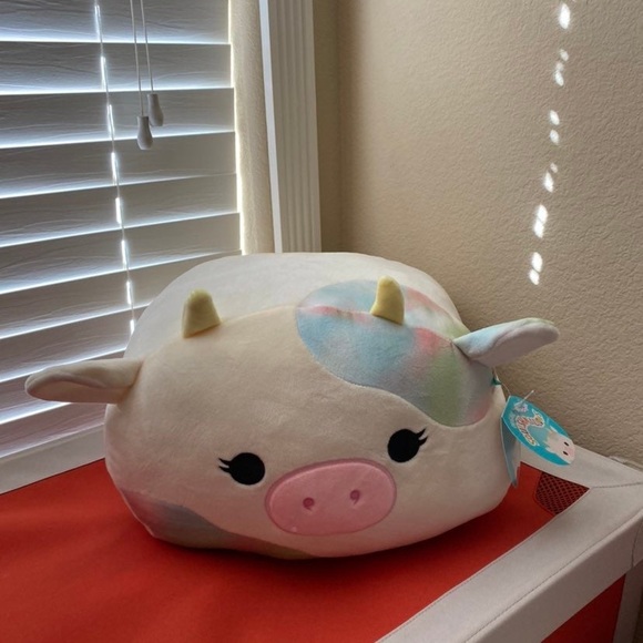 Cow Squishmallow Stackable Bundle - Picture 5 of 9